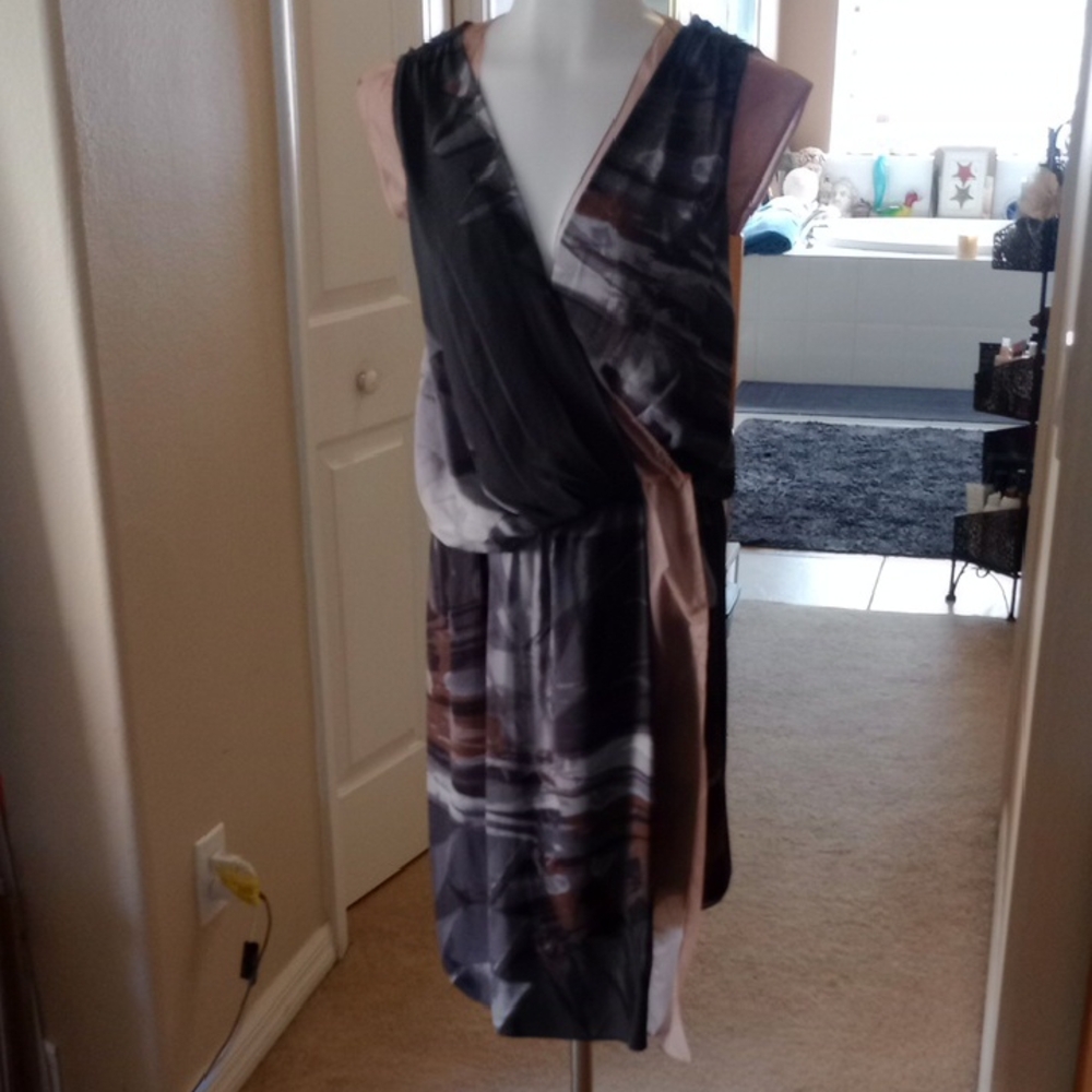 VPL Elegant Multicolor Faux wrap asymmetrical Dress size small